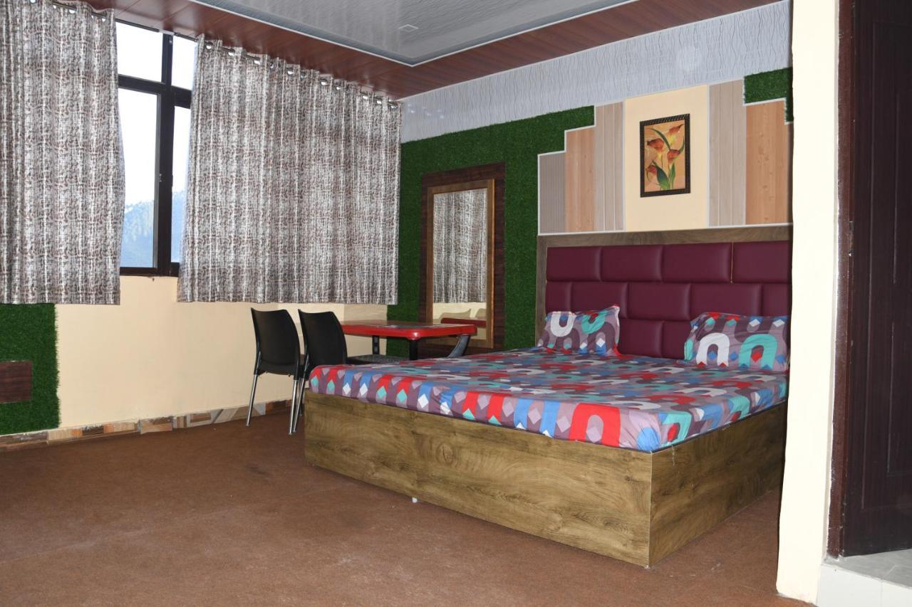 Hotel Mountain View And Rooftop Restaurant Pithorāgarh Eksteriør bilde